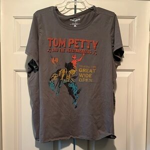 Plus Size Tom Petty and the Heartbreakers Gray Graphic Tee